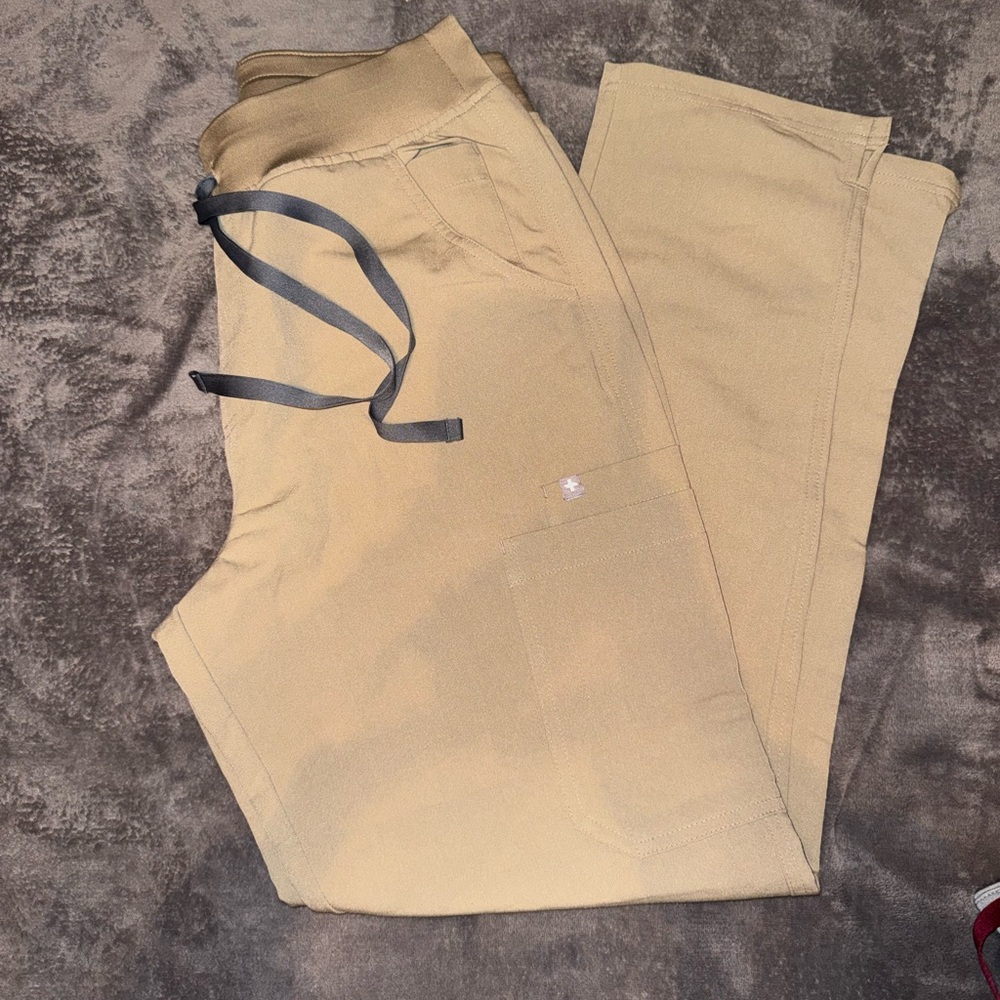 FIGS Scrub Pants